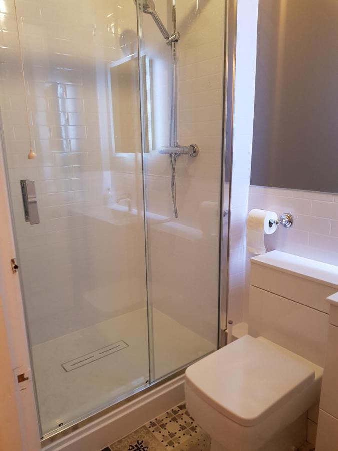 Argyll Square Apartment Oban Bagian luar foto